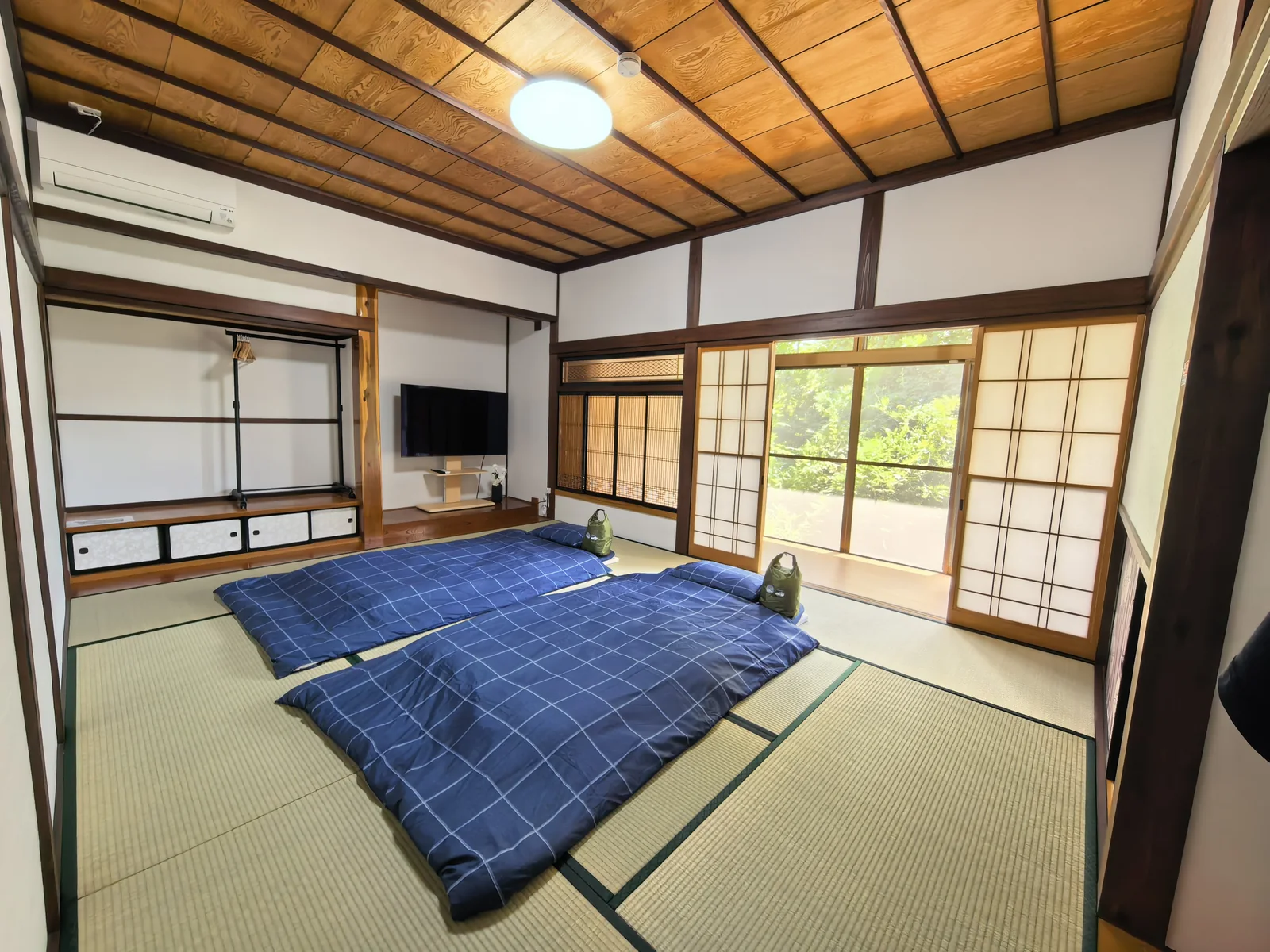 SURF57の10畳和室